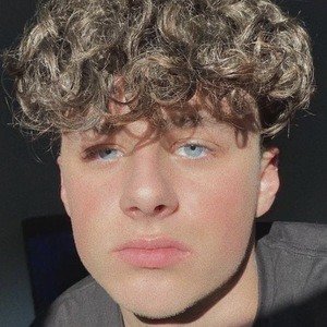 Lukas White image 5