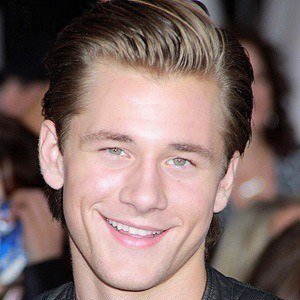 Luke Benward image 1