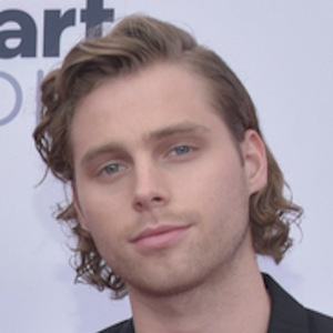 Luke Hemmings, 29 (Pop Singer)