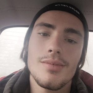 Luke Parry, 25 (TikTok明星)