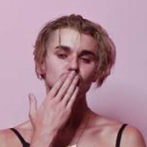 lukeafk, 24 (YouTube Star)