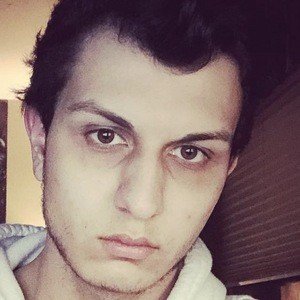 LuxuryPranks, 28 (YouTube明星)