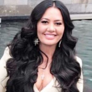 Lydia Schiavello image 3