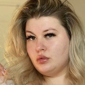 Lyndsay Patricia, 33 (模特)