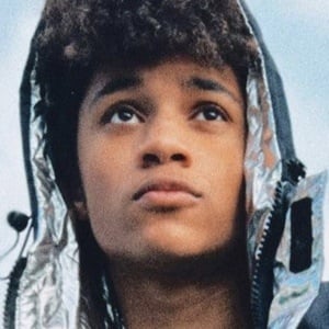 Lyon Daniels, 18 (Ator de TV)