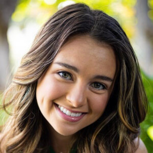 Lyric Medeiros image 3