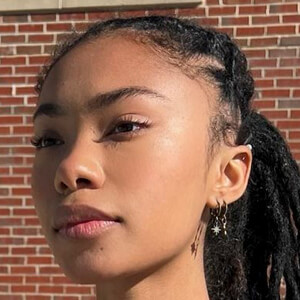 Lyrik Shikany, 22 (TikTok明星)