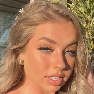 Lyssaabbby, 24 (TikTok Star)