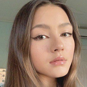 Mabel Chee, 19 (Người mẫu)