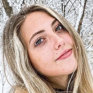 Mackenzie Truex image 3