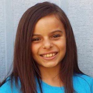 Mackinze Valencia, 19 (TikTok Star)