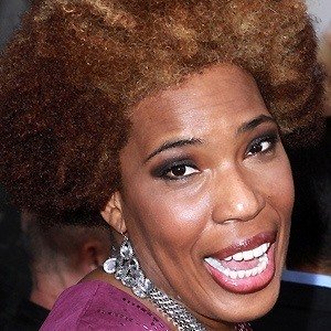 Macy Gray, 56 (Cantante soul)