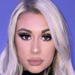 MacyRay Dearing image 6