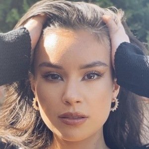 Madalyn Horcher image 6