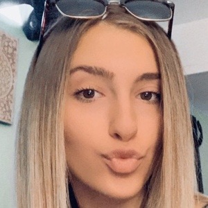 Maddie Irwin, 23 (TikTok明星)