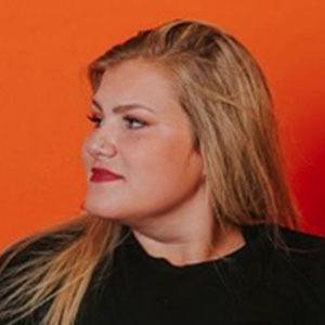 Maddie Zahm, 27 (流行歌手)