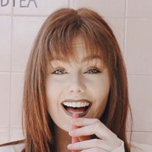 Maddy Newton image 4
