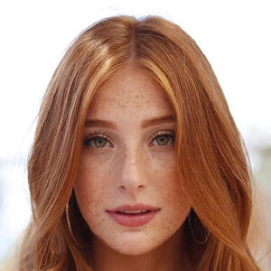 Madeline Ford, 29 (Modèle)