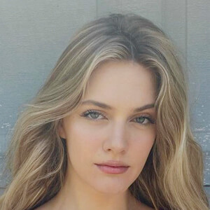 Madeline Grace Perry image 5