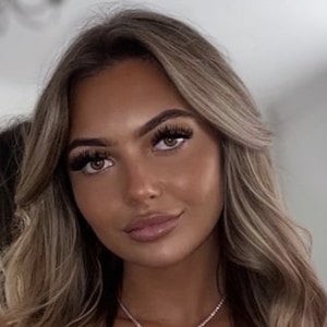 Madeline Grimaldi, 23 (Instagram Star)