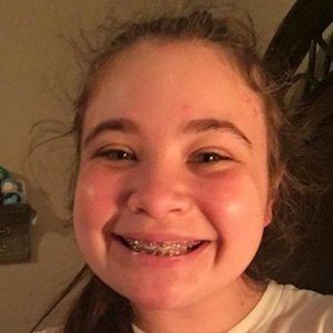 Madeline Silinskie, 21 (YouTube明星)