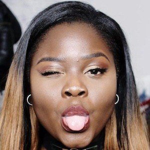 MademoiselleGloria, 24 (YouTube Star)