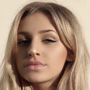 Madi Monroe, 21 (TikTok明星)