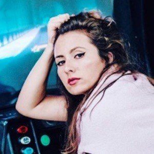 Madi Rindge, 32 (Pop Singer)