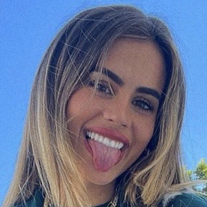 Madi Webb image 4