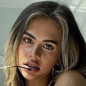 Madi Webb image 5