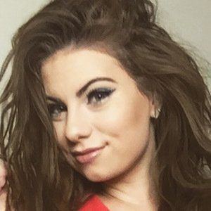 Madison Axford, 29 (YouTube Star)