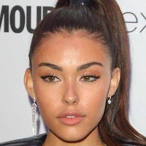 Madison Beer, 26 (Ca sĩ nhạc Pop)