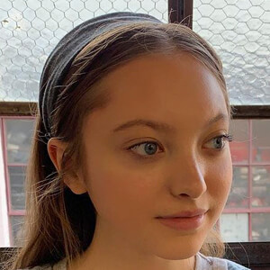 Madison Hine, 28 (YouTube明星)