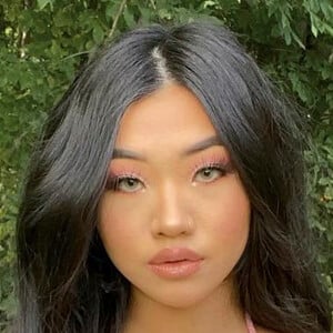 Madison Jane, 24 (Instagram Star)