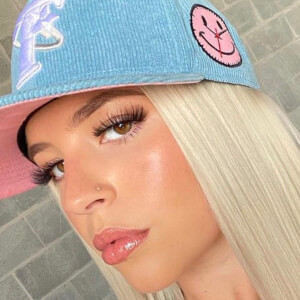 Madison Moss, 24 (TikTok明星)