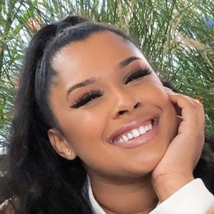 Madison Murrell, 31 (Makeup Artist)