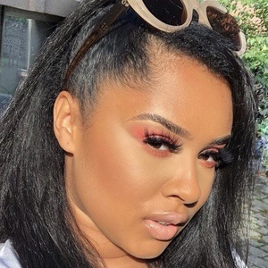 Madison Murrell, 31 (Makeup Artist)