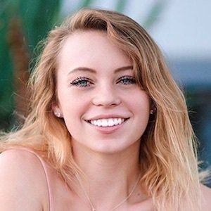 Madison Willow, 26 (Instagram Star)