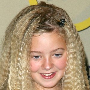 This Is Madylin Sweetens Hollywood Story Its Wild - oo8emc9