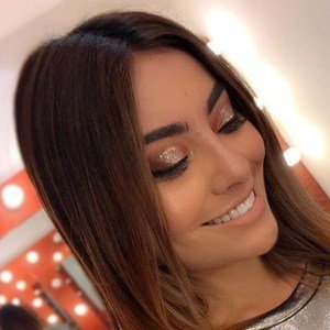 Mafe Méndez, 29 (YouTube Star)