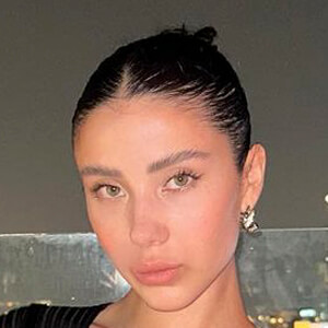 Mafer Cardenas, 26 (Instagram Star)