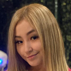 Mafer Chavana image 3