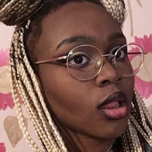 mag_347, 23 (TikTok Star)