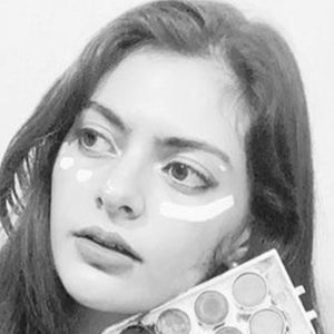 Mai Lo, 24 (TikTok Star)