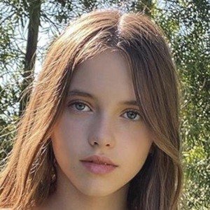 Maisie de Krassel, 18 (模特)