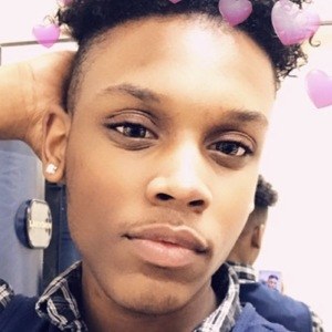 Maj Jones, 25 (Estrella de TikTok)