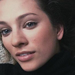 Makenzie Dustman, 30 (Dancer)