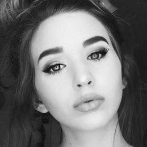 Makenzie Taylor, 24 (YouNow Star)