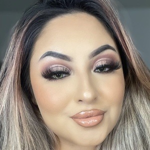 makeupby_analiza, 32 (Makeup Artist)