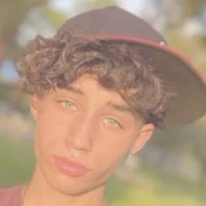 Malachi Victoria, 21 (TikTok明星)